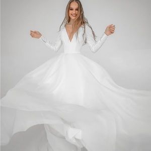 Olivia Bottega wedding dress